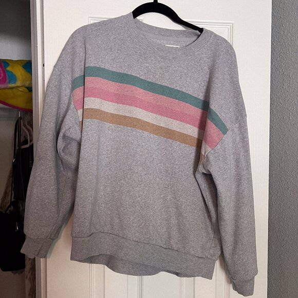 AE- GRAY PULL OVER WITH PINK TEAL STRIPE - Picture 1 of 2
